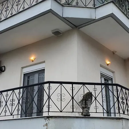 Panos Kalambaka